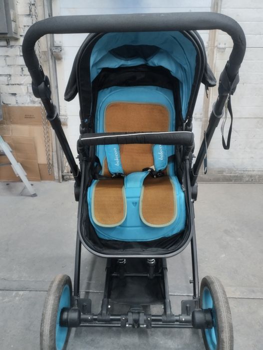 Продаются детские коляски.