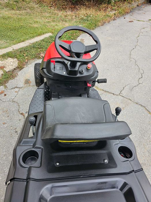 Тракторна Косачка НОВА, ЧИСТО НОВА.