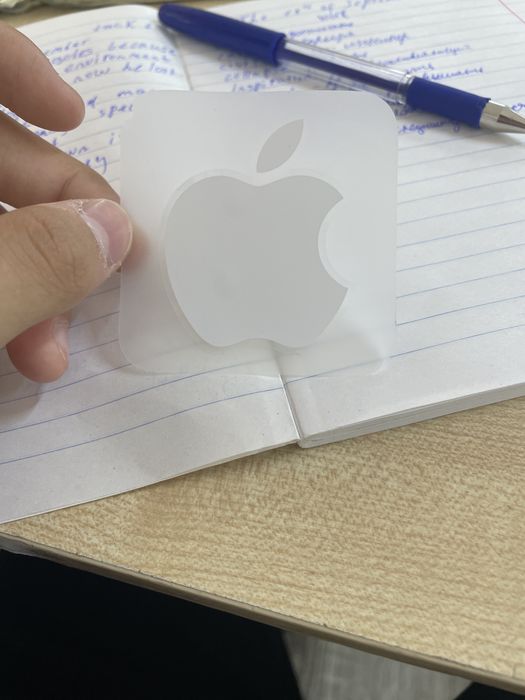 Наклейка Apple  продам