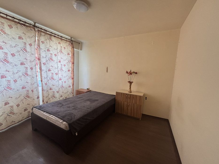 Двустаен апартамент под наем в ж.к. Здравец Изток