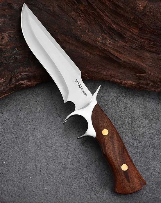 Cuțit Vanatoare 27,5 cm, otel M390, cu garda prindere, teaca piele