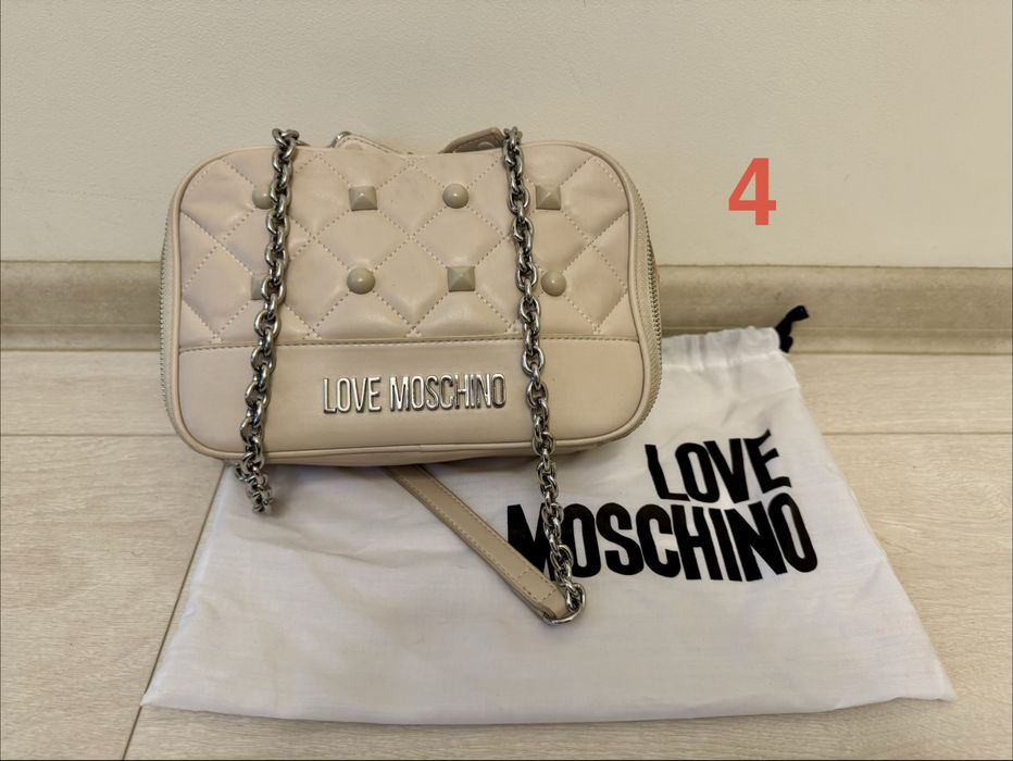 Аксесоари - чанти, раници, портфейли