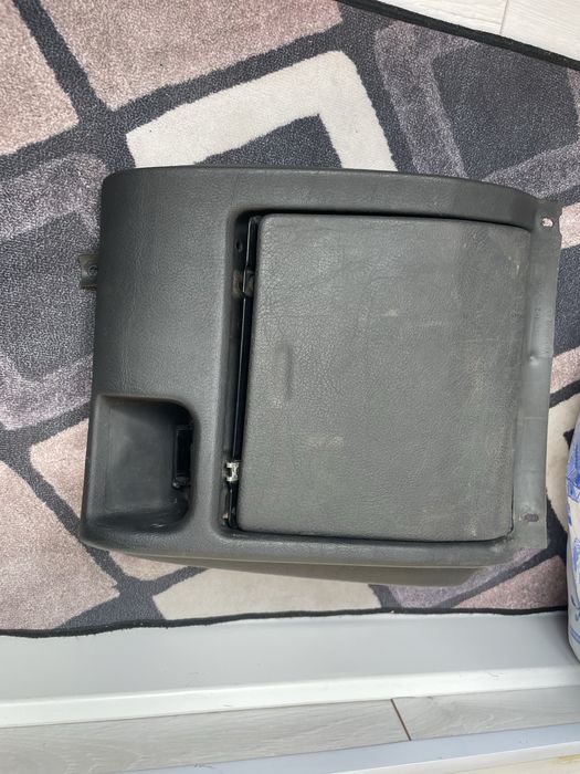 Запчасти бмв е38