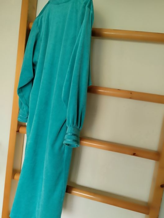 Vând trei halate elegante dama din polar m. 44-46 nu