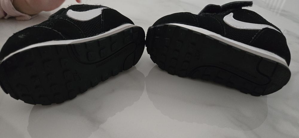 Adidasi Nike bebe nr 18.5