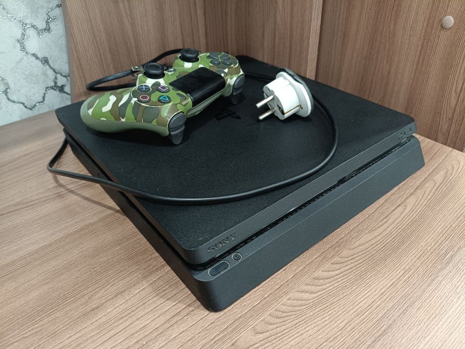 продажа Sony PlayStation 4