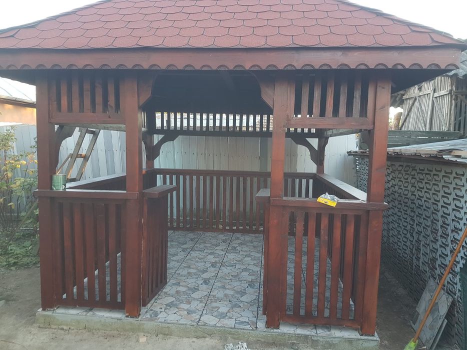 Foișor din lemn -pergole.