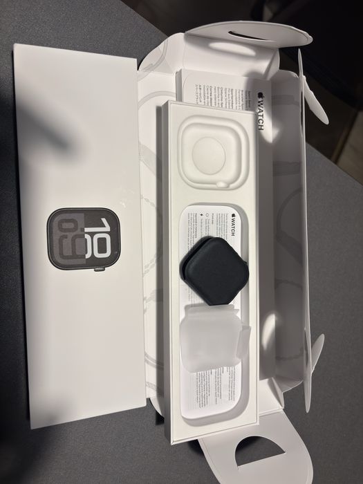 Apple Watch s10 46mm jet black +CEL