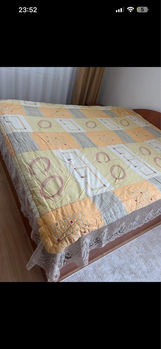 Pilota pentru pat dublu