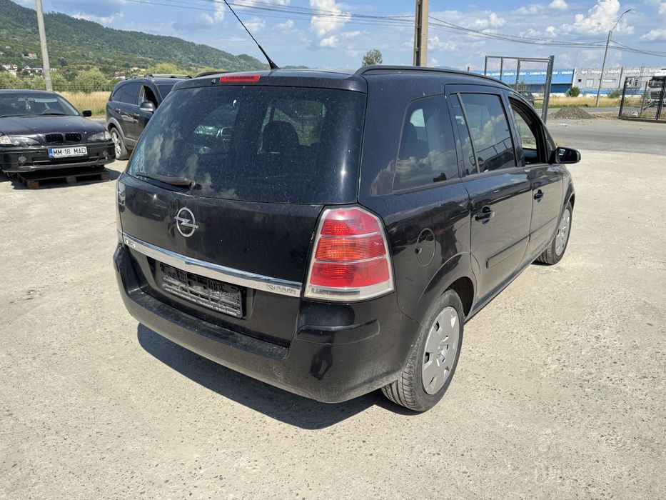 Dezmembrez Opel Zafira 1.9 cDTi Z19DT