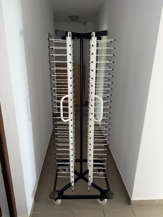 Suporturi Metalice Farf Profesionale  Stare Impecabila 100/96 farufrii