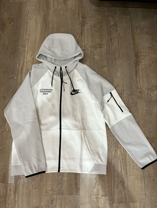 Hanorac Nike Authorized Personell Only