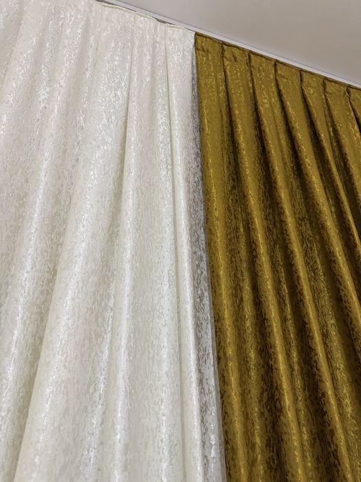 Продам штор новый