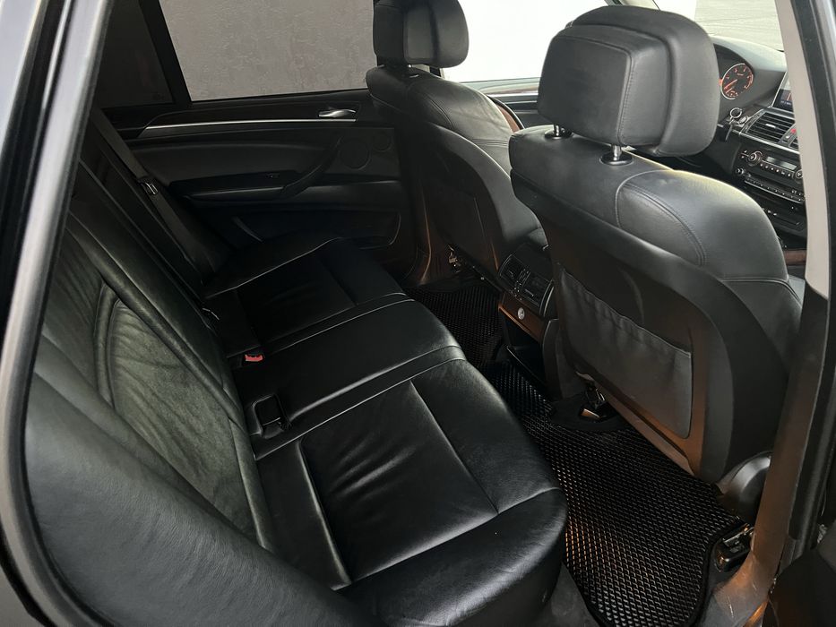 BMW X5 2009 год  3.0 турбодизель