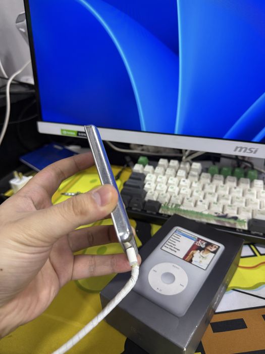 Ipod classic 160gb silver