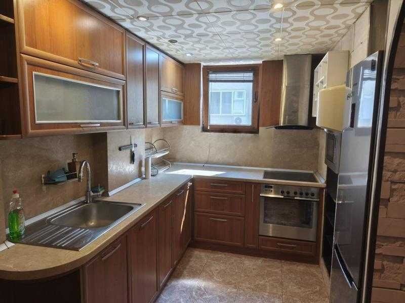 Дава се под наем Едностаен апартамент в Бургас, Възраждане - 67 кв.м за 408 € - Снимка #3