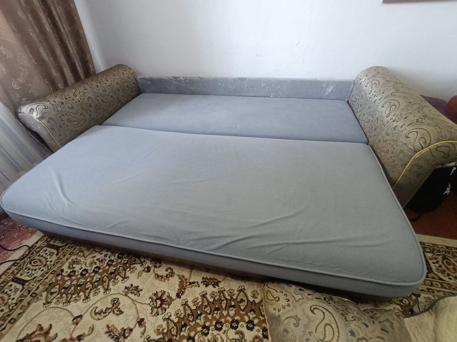 Продам диван 2 м
