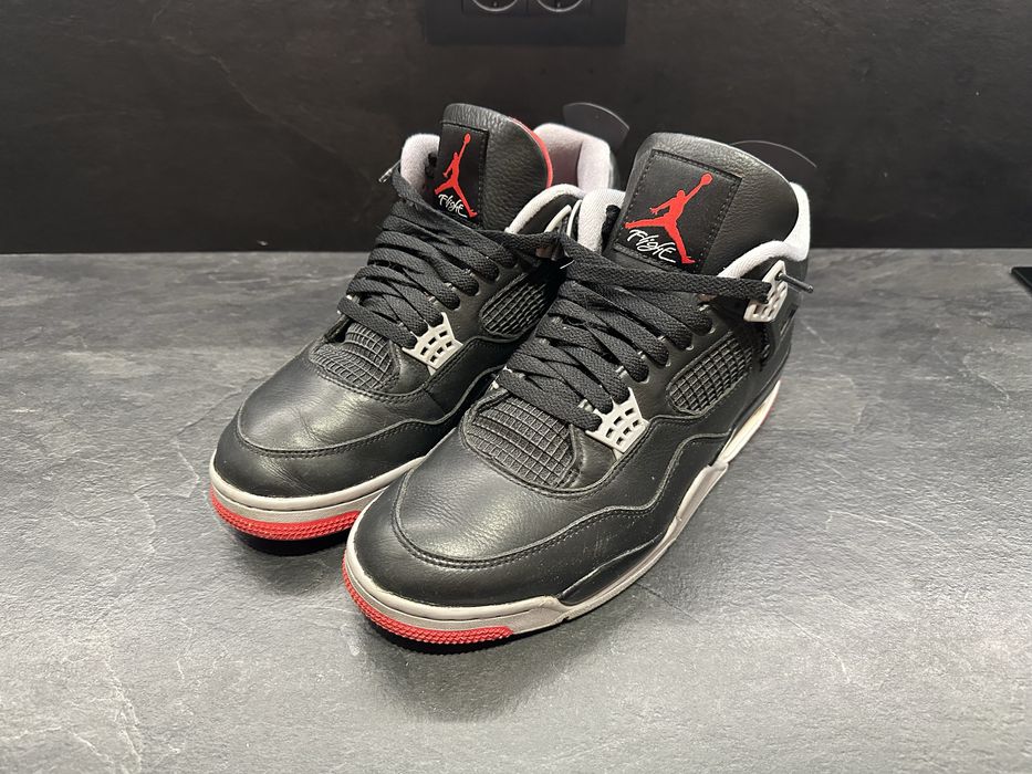 Nike Air Jordan 4 Retro Bred