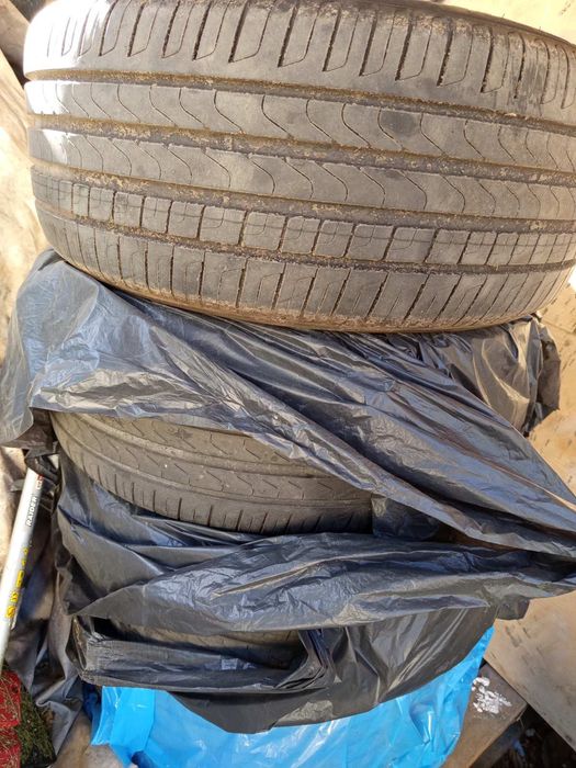 Летни гуми Pirelli 245/40/19