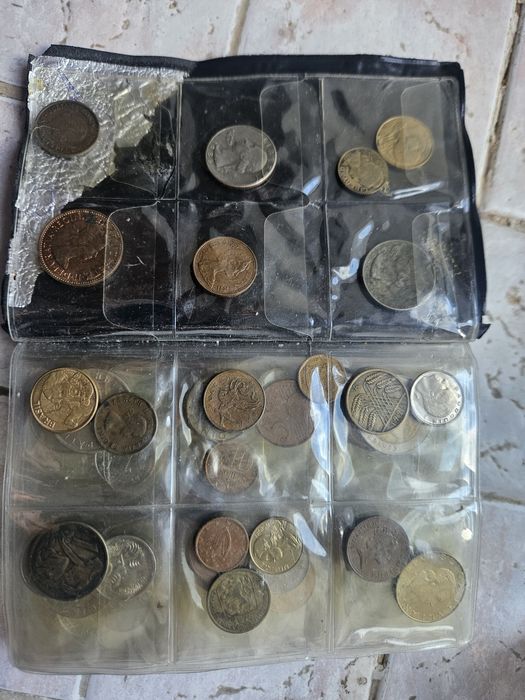 Продам монеты коллекционные