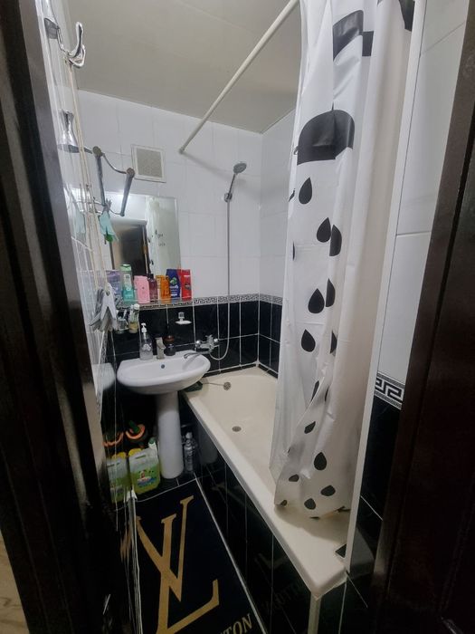 3х комнатная квартира/ 3 xonalik kvartita