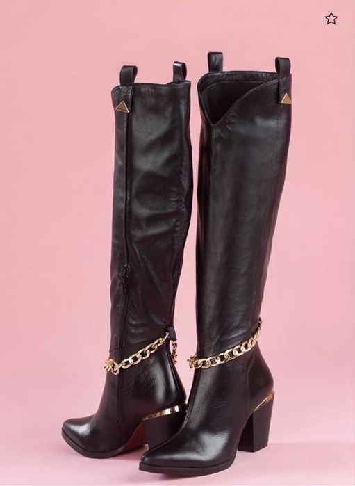 Alessa Charlotte Ботуши с подвижен синджир