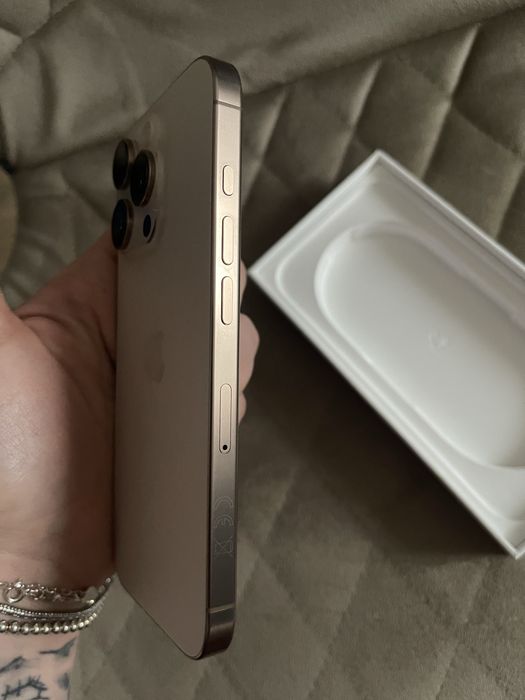 Iphone 16 Pro impecabil!