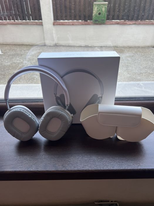 Apple AirPods Max (Silver)