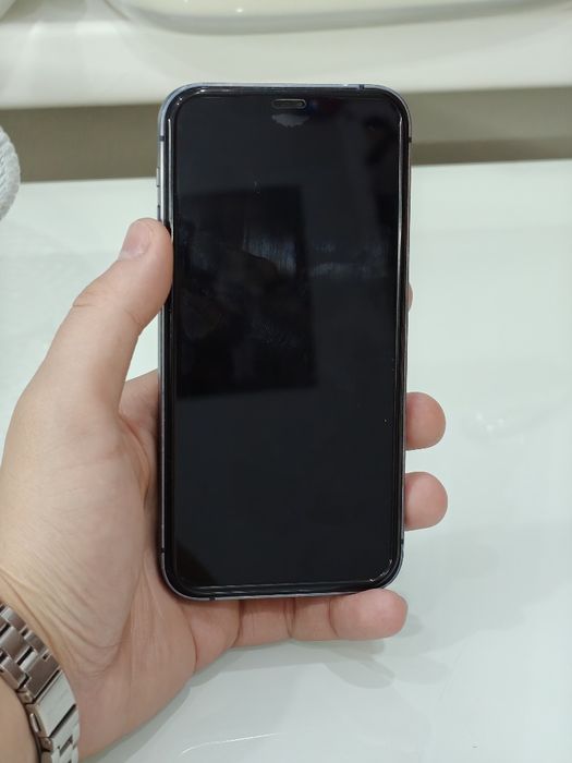Продам iPhone 12 64 GB