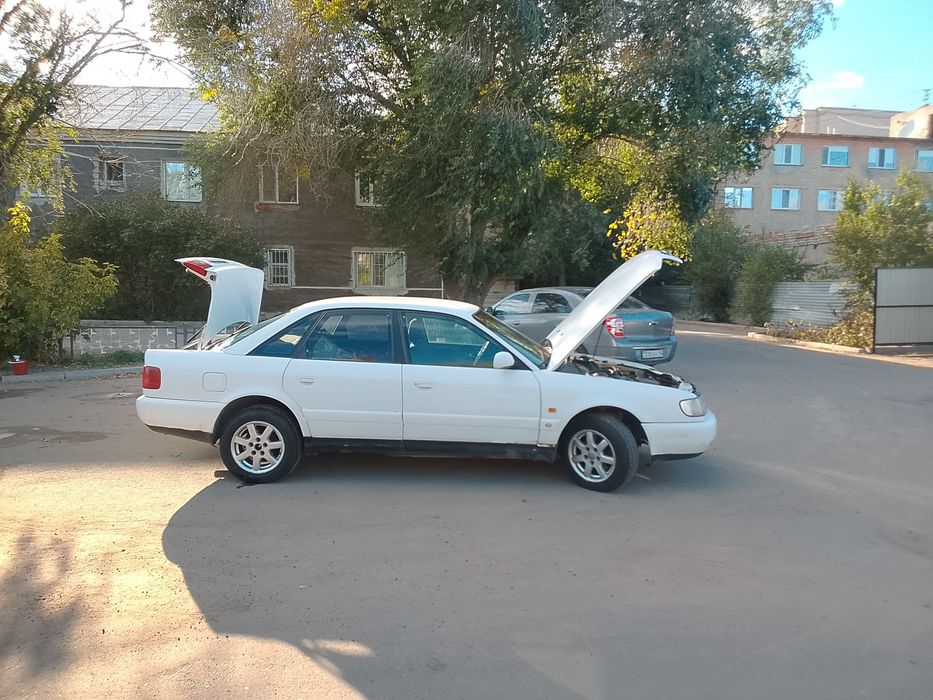Ауди А6 1996г.в. обьем 2.0 инжектор