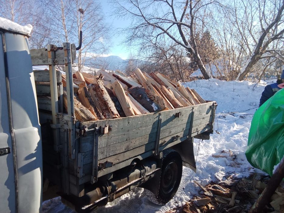 Сухие  дрова колотые