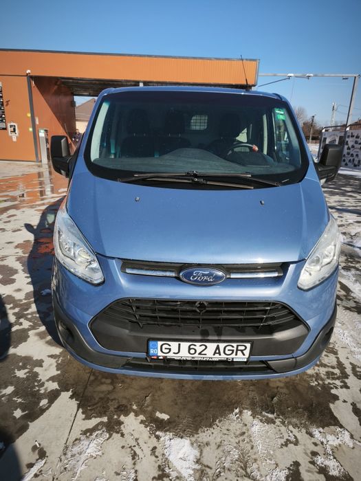 Vând Ford Transit Custom sau schimb