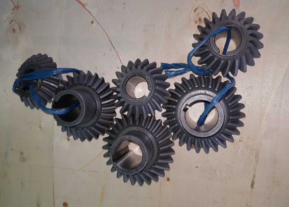 Pinioane cositoare elicoidale deutz fahr potingher km22 km24