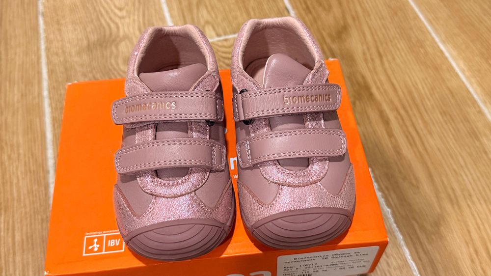 Biomecanics 0бувки за прохождане 20