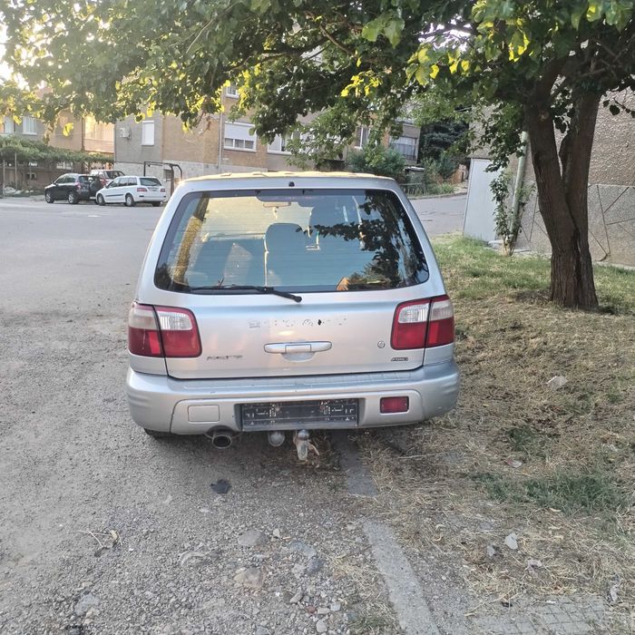 Субару форестър S TURBO автоматик на части 2002г.