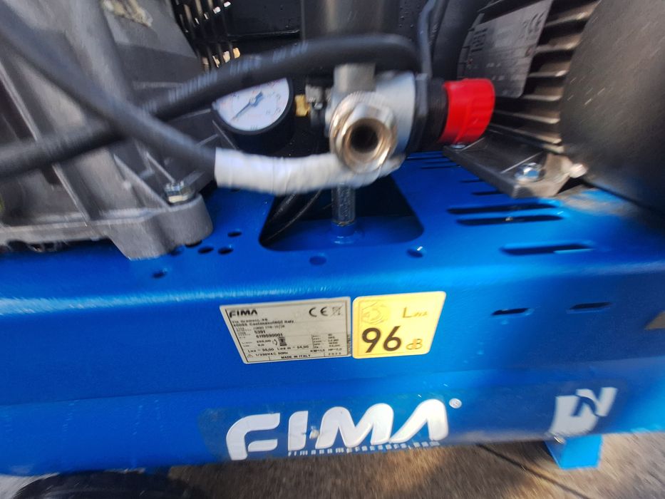 Compresor 220V ,  255 l/ min  30l Fima fabricat in 2023