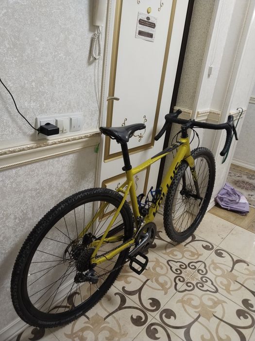 Продам гравиный велосипед