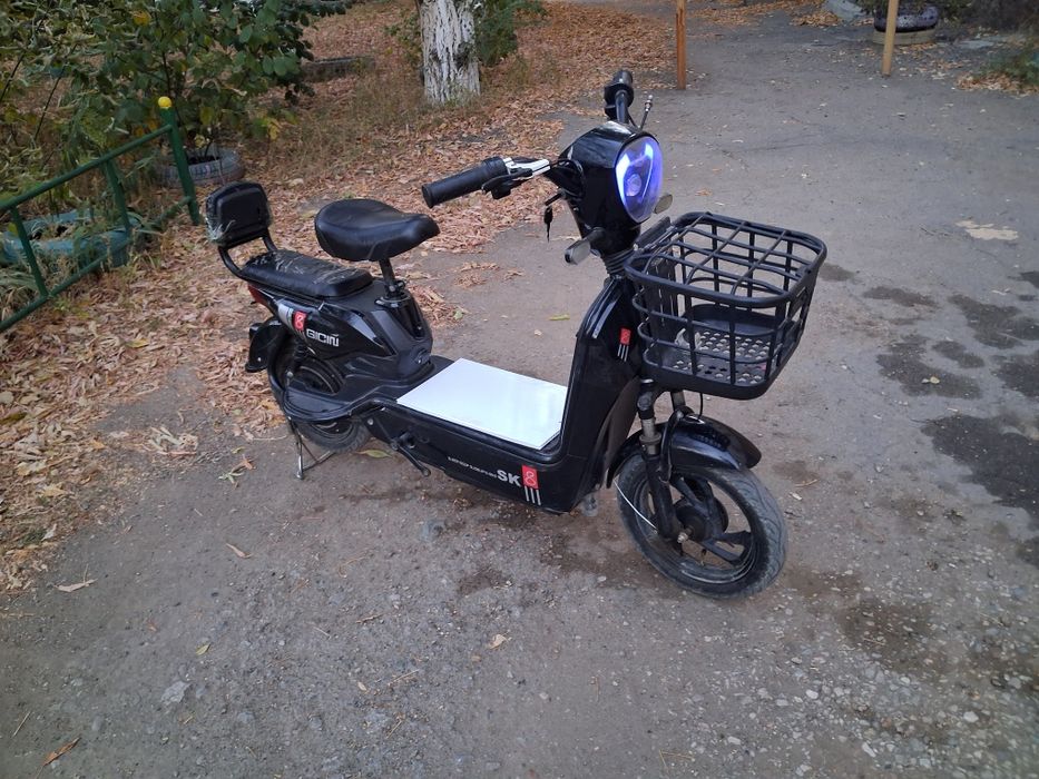 Продам электро мапет ватличном робочем состоянии