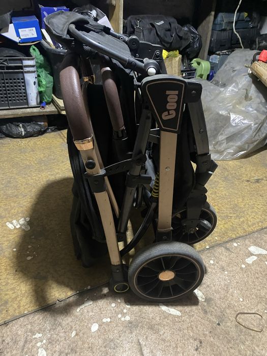 Детская коляска