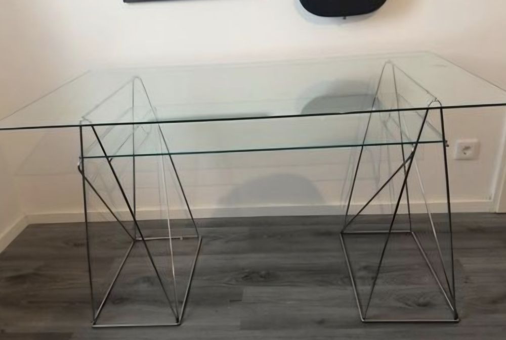 Trepiede de inox pt masa / birou