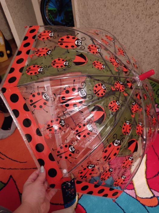 Продаю новые зонтики