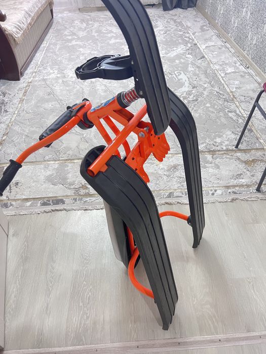 Продаю сани