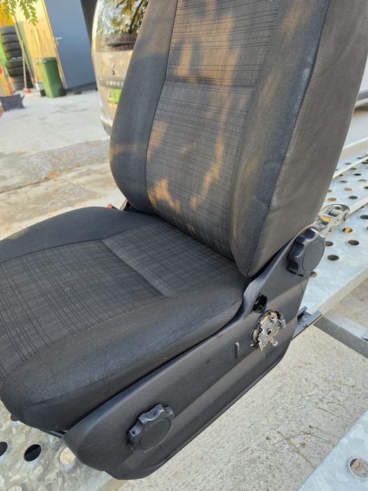 Scaun fata Mercedes Sprinter 906 volan Stanga