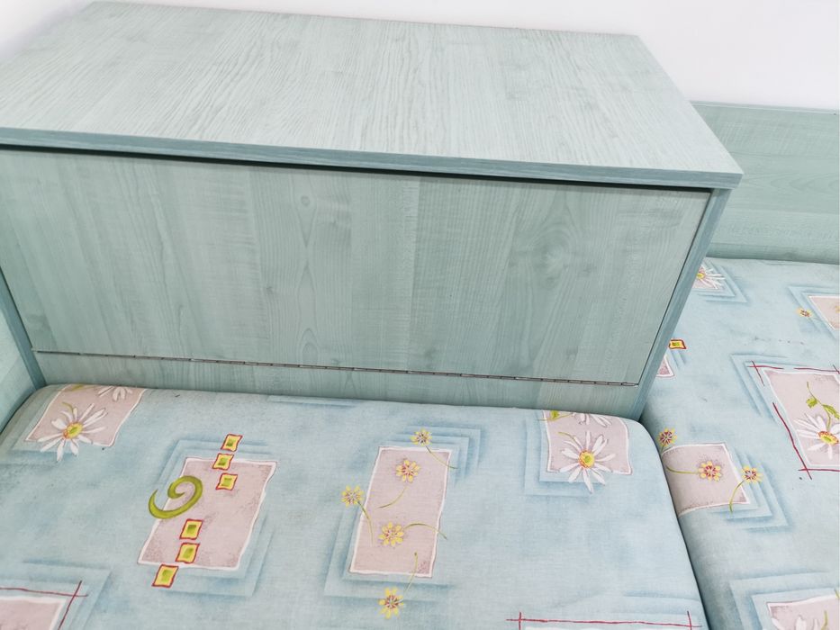 Ъглови  легла с матраци и повдигащ механизъм