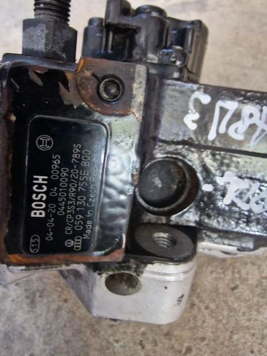 Pompa inalta Audi a8 d3,motor 3.0 tdi,cod motor ASB/BMK