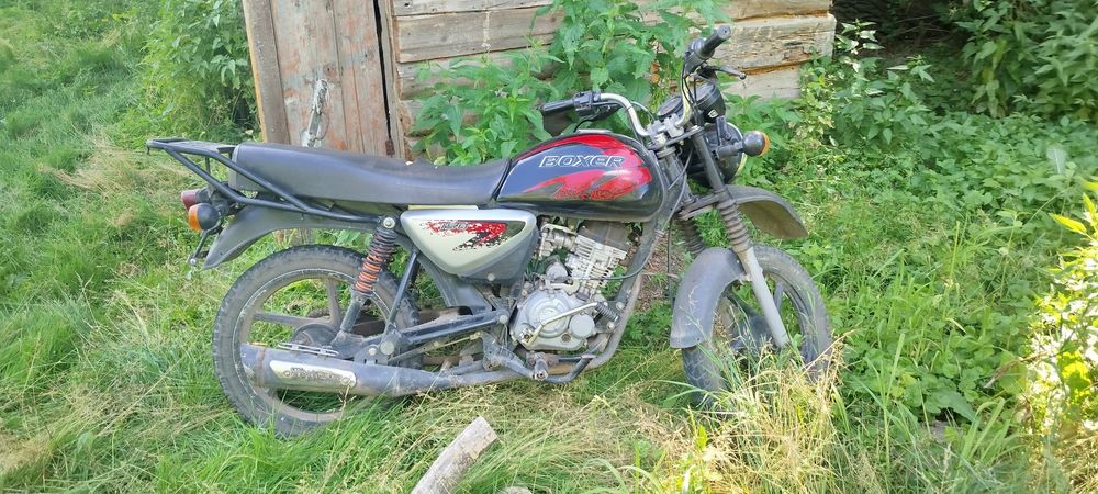 Продам матоцыкел бажадж боксер 150
