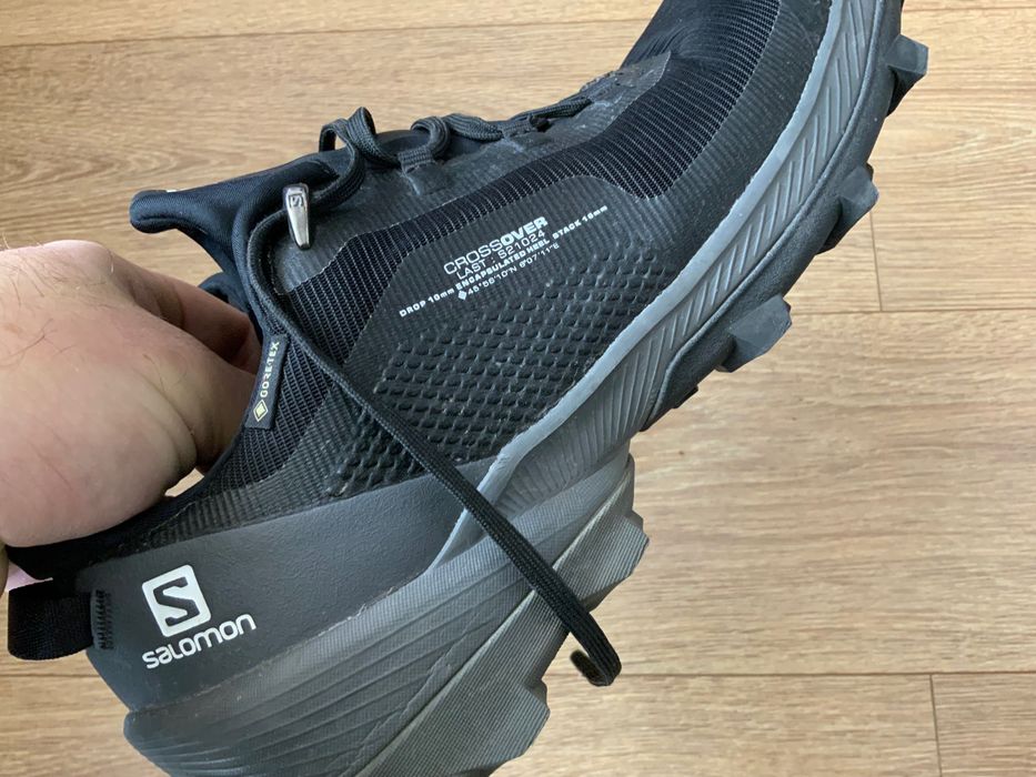 Salomon gore-tex-оригинални маратонки 42 размер