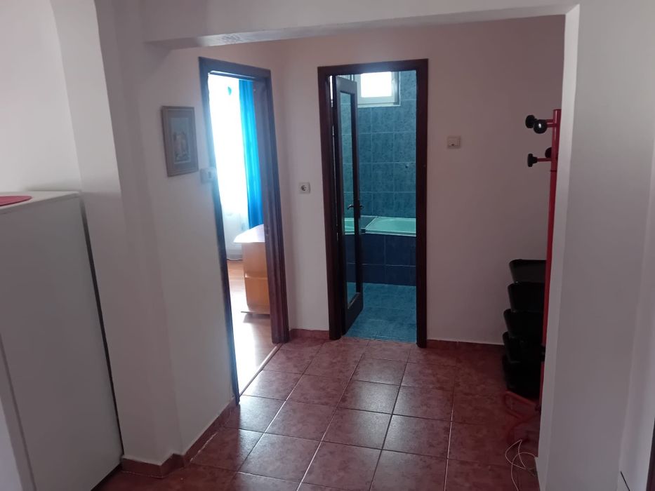 Ap 2 cam , 60 mp, zona ultracentrala,la cheie,