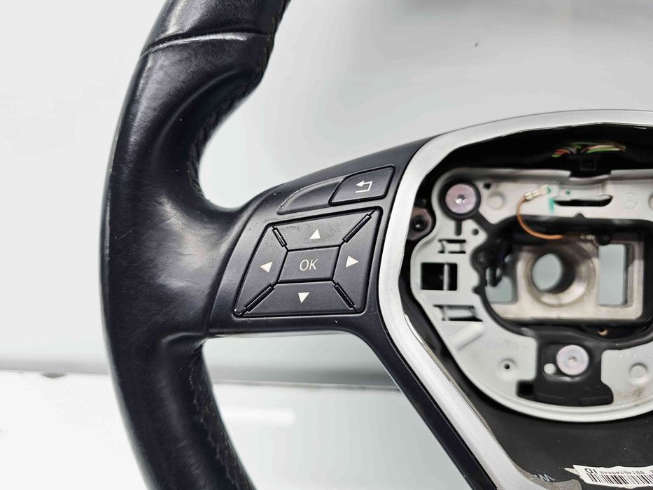 Volan Mercedes Clasa A (W176) [Fabr 2012-2018] A2464603803