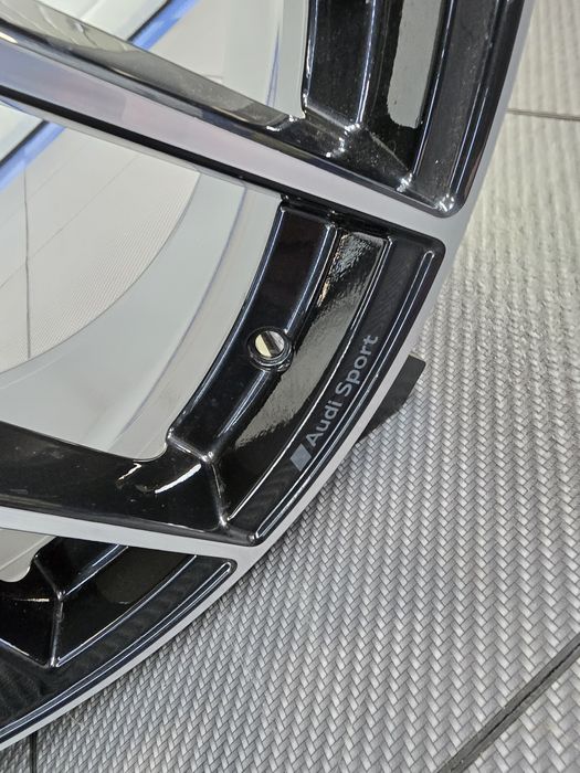 Оригинална джанта Audi Sport 22” – 10.0Jx22 ET26 – 1 брой